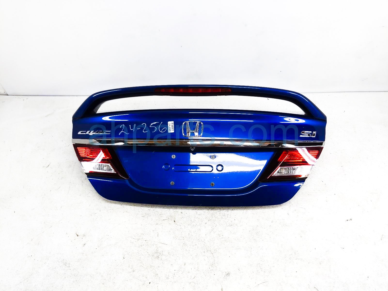 $745 Honda TRUNK / DECKLID - BLUE *