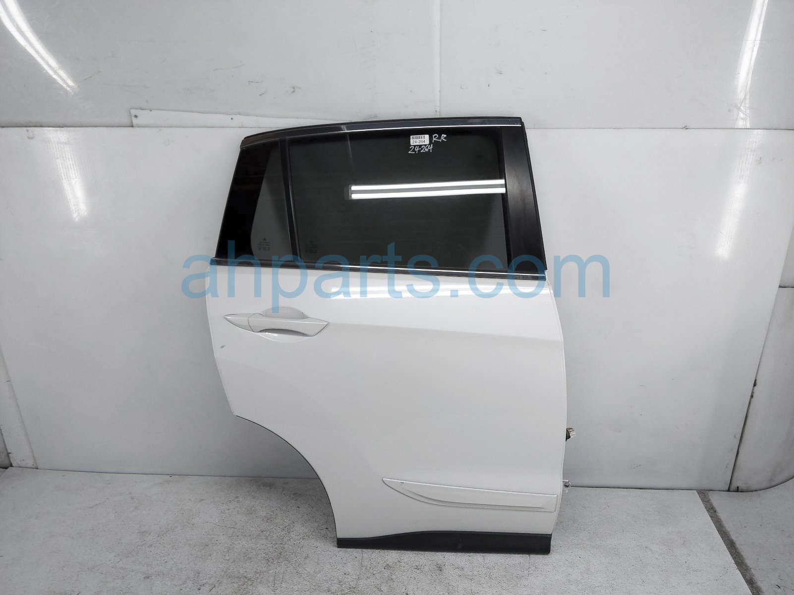 Acura RR/RH DOOR - WHITE - NO INSIDE TRIM