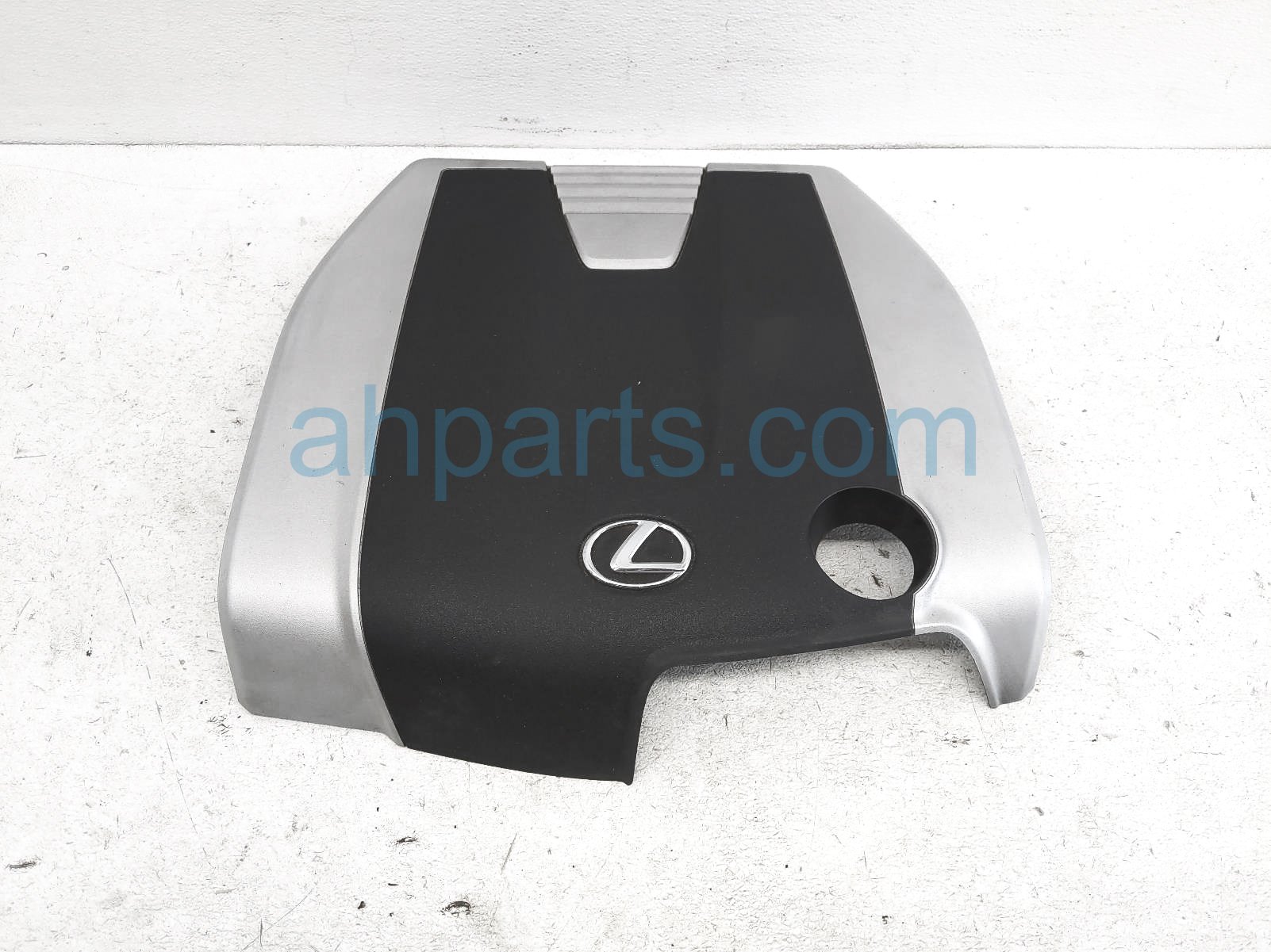 $49 Lexus ENGINE APPEARANCE COVER