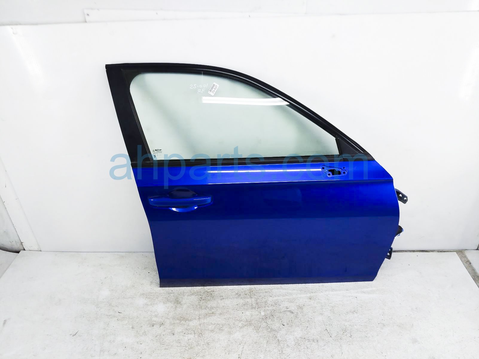 $785 Honda FR/RH DOOR - BLUE - NO MIRROR/TRIM