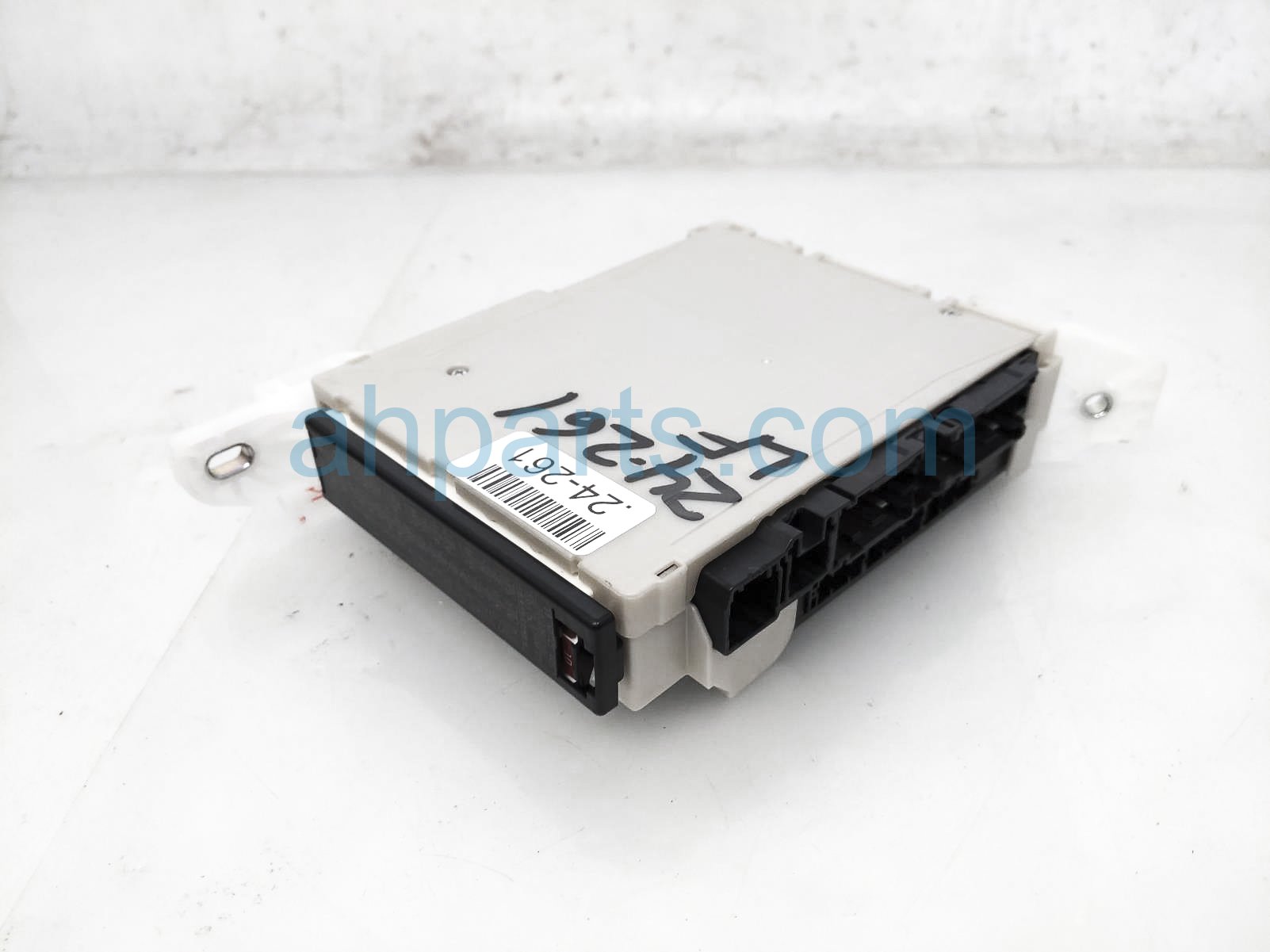 $119 Toyota MULTIPLEX  NETWORK JUNCTION BOX