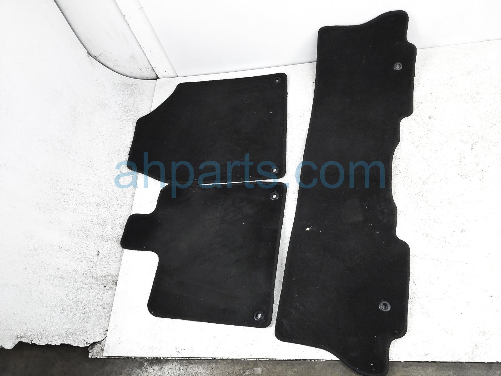 $49 Honda SET OF 3 FLOOR MATS - BLACK CLOTH