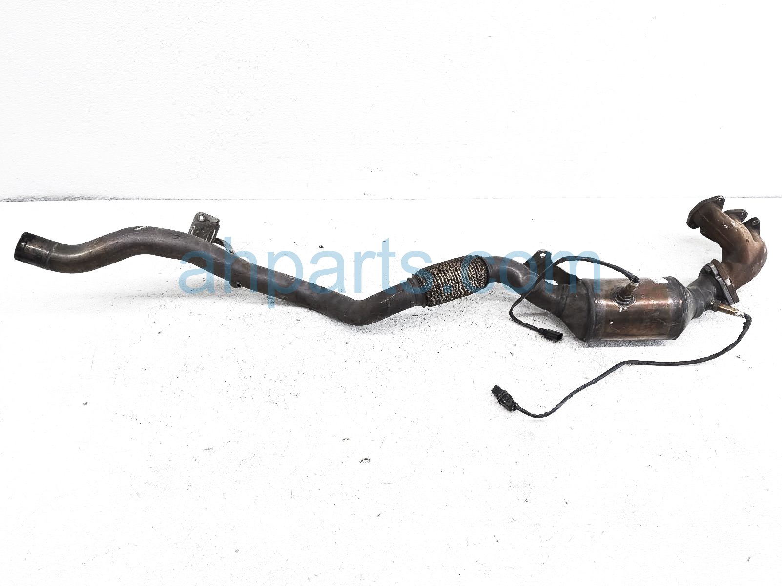 $495 Porsche RH EXHAUST CONVERTER W/PIPE