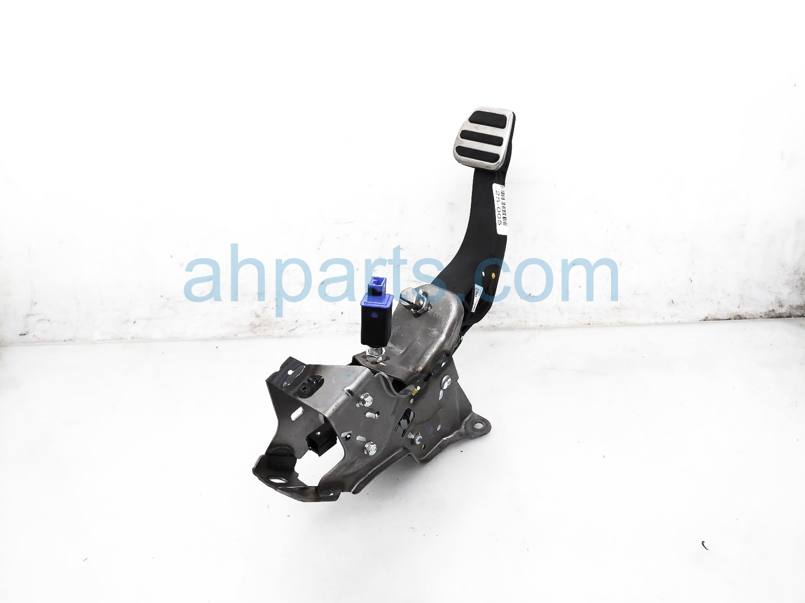 $75 Honda CLUTCH PEDAL ASSY