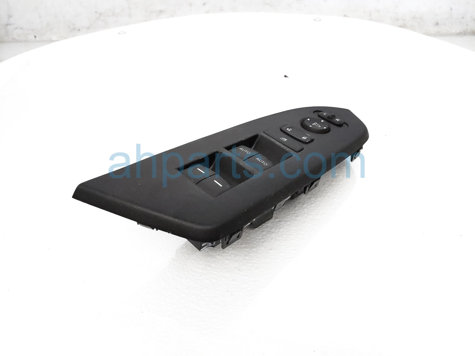 $99 Honda MASTER WINDOW CONTROL SWITCH