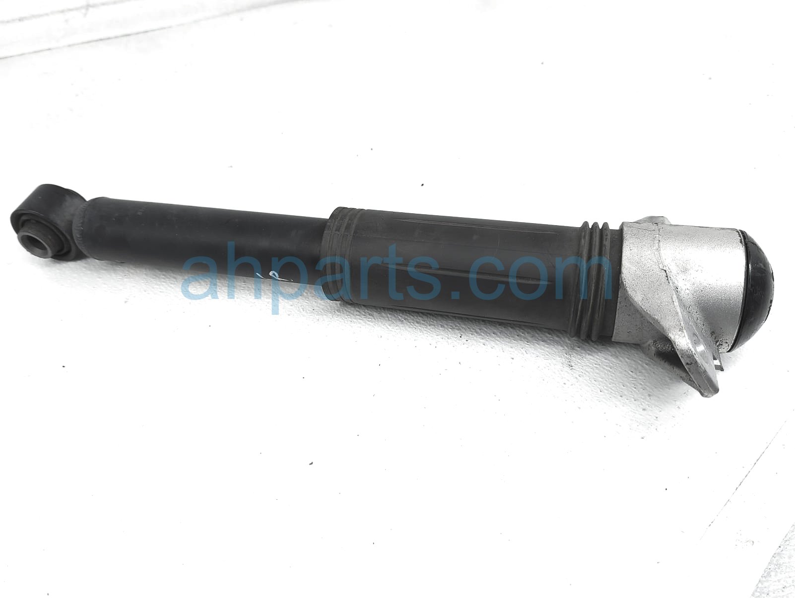 $35 Toyota RR/LH SHOCK ABSORBER - SE