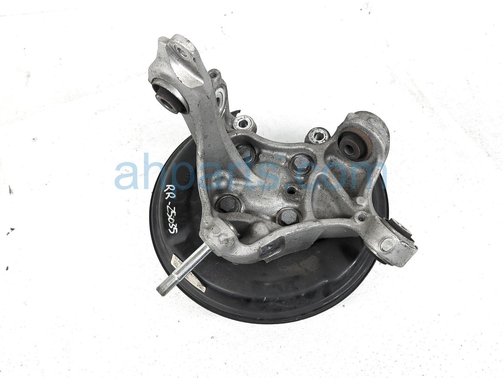 $69 Honda RR/RH SPINDLE KNUCKLE HUB