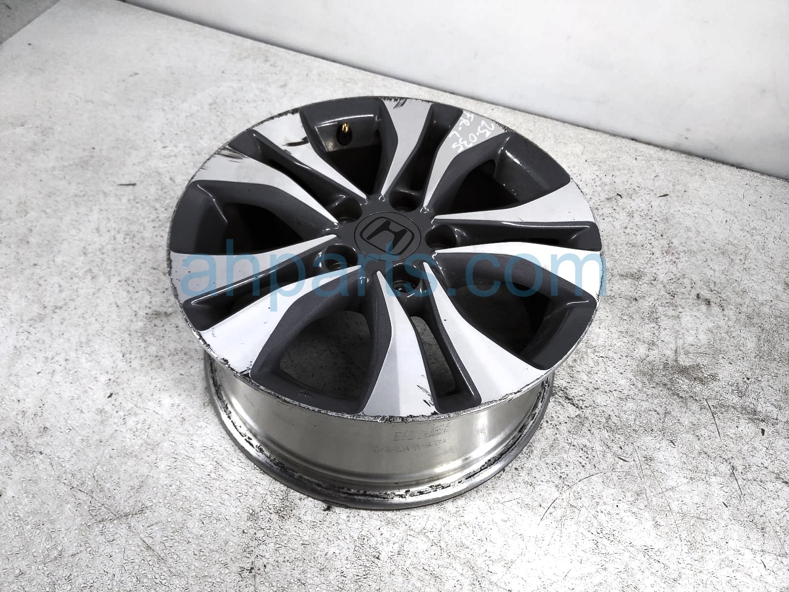 $75 Honda FR/LH WHEEL / RIM