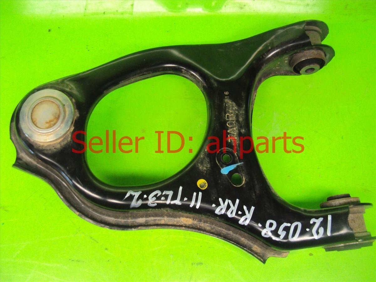 $20 Acura RR/R UPPER ARM 52510-TL0-E01