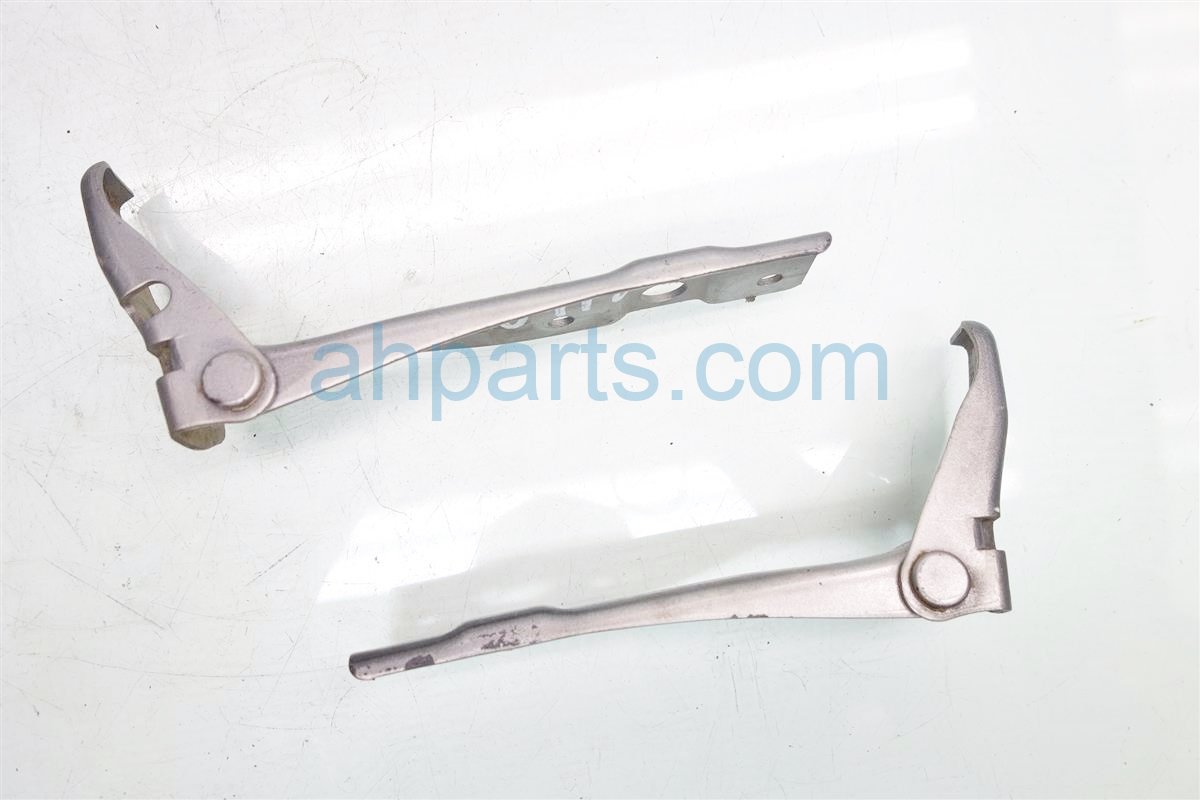 $15 Acura LH & RH HOOD HINGE - SILVER