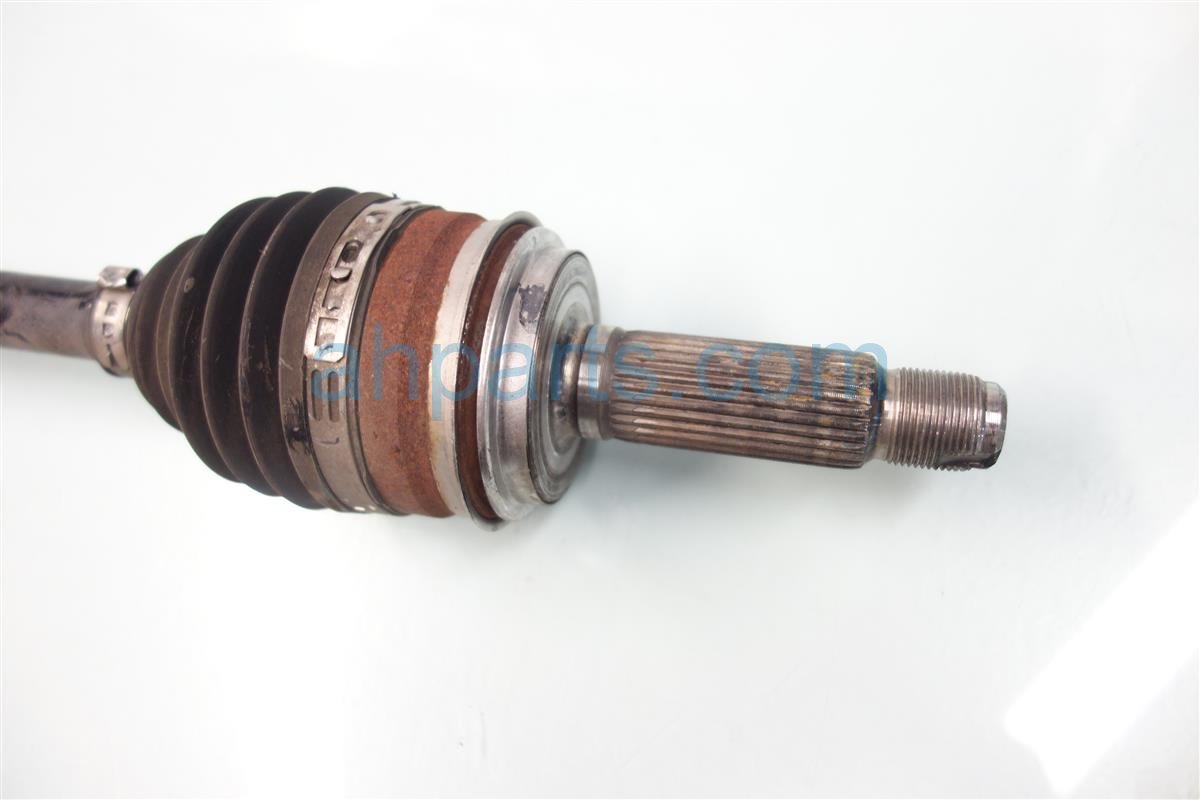 $29 Honda RR/RH AXLE 42310-SZA-A02