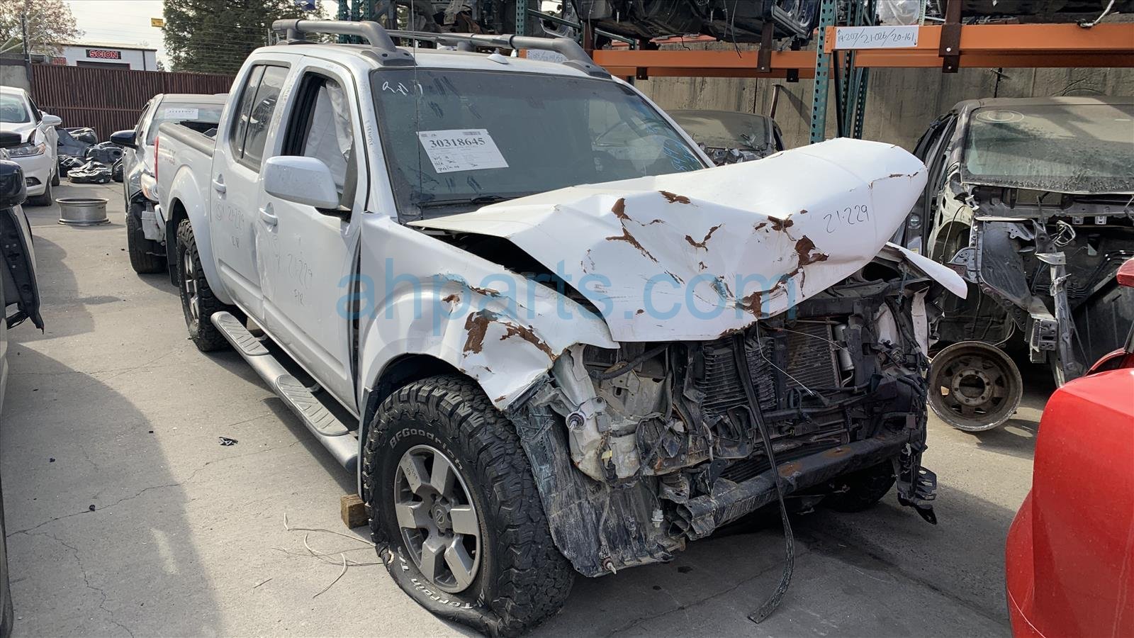 Used OEM Nissan Frontier Parts